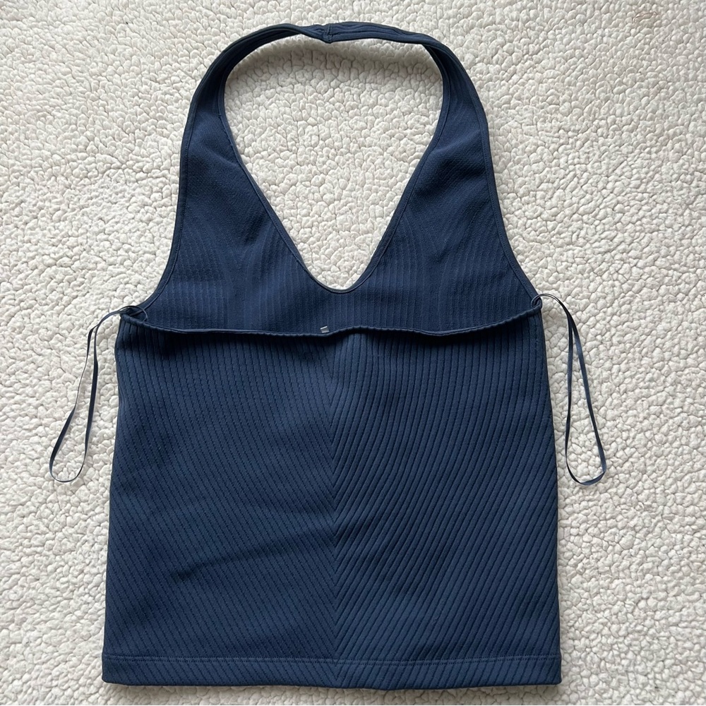 Dynamite Seamless Halter Top - Picture 5 of 10